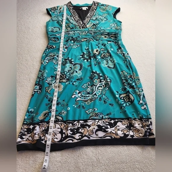 Liz Claiborne Turquoise Paisley V-Neck Dress with Layered Waist Women's Size 16 - Picture 6 of 6